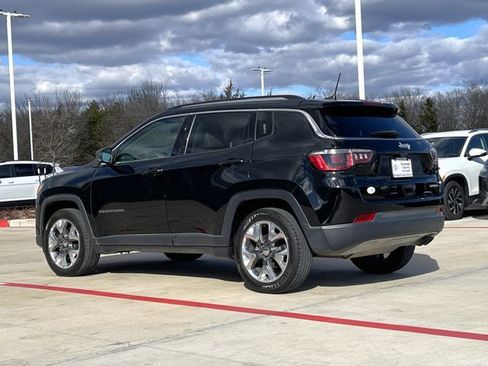 Used 2018 Jeep Compass Limited w/ Navigation Group image 4