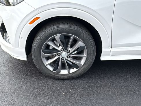 Certified 2021 Buick Encore GX Essence w/ Advanced Technology Package AWD/4WD image 36