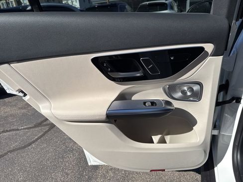 New 2026 Mercedes-Benz GLC 300 4MATIC image 18