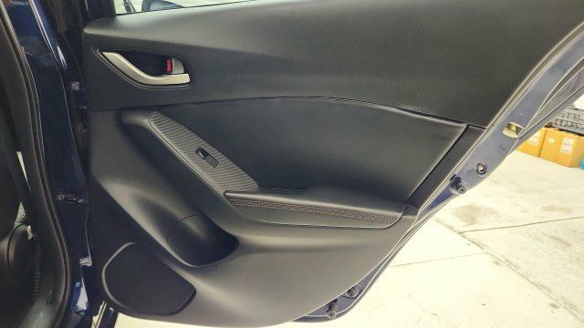 Used 2014 MAZDA MAZDA3 i Grand Touring FWD image 27