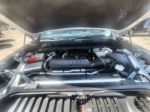 Used 2025 Chevrolet Silverado 1500 Custom RWD image 29