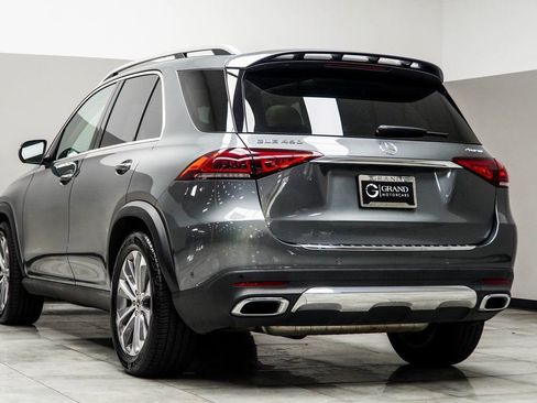 Used 2023 Mercedes-Benz GLE 450 4MATIC w/ Premium Package image 10