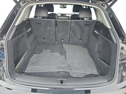Used 2019 Audi Q5 2.0T Premium image 16