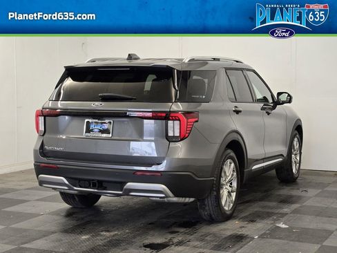 New 2026 Ford Explorer Platinum RWD image 4