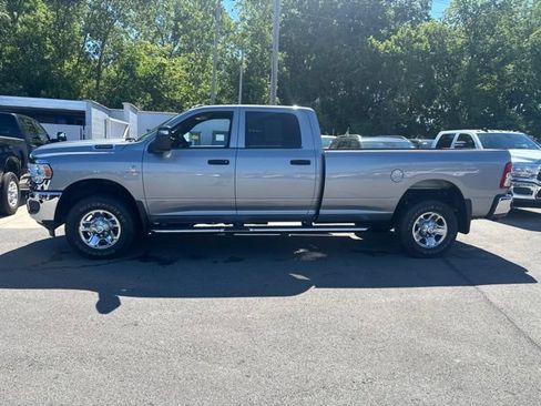 Certified 2023 RAM 2500 Tradesman AWD/4WD image 6