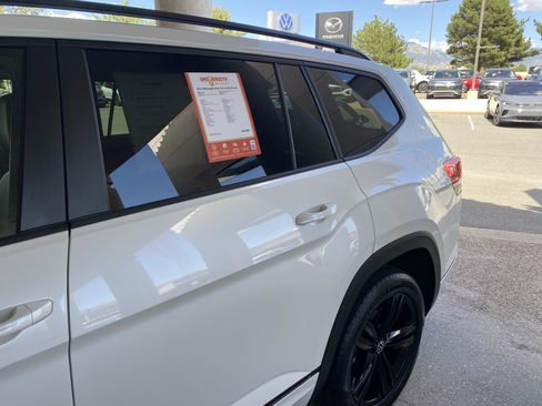 Certified 2023 Volkswagen Atlas SEL R-Line AWD/4WD image 63