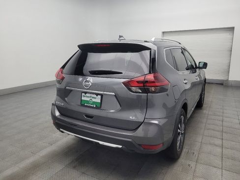 Used 2018 Nissan Rogue SL FWD image 9