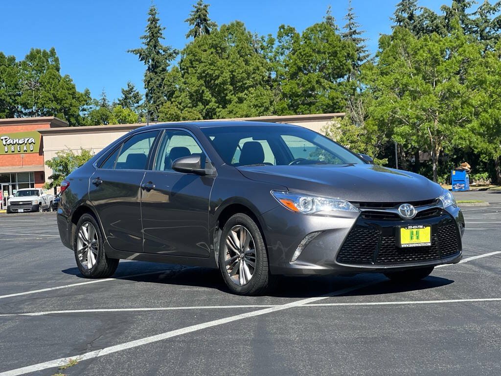 Used 2017 Toyota Camry SE FWD image 7