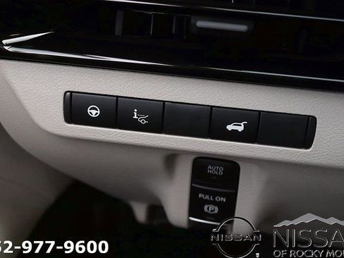 New 2026 Nissan Murano Platinum image 28
