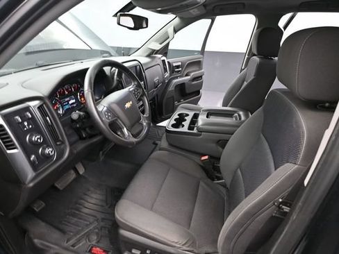 Used 2018 Chevrolet Silverado 1500 LT w/ All Star Edition AWD/4WD image 24