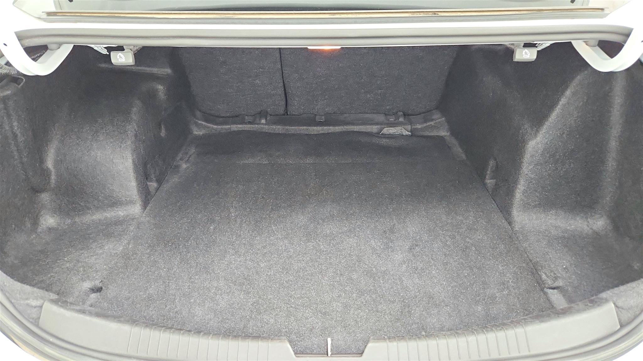 Used 2024 Chevrolet Malibu LT FWD image 27
