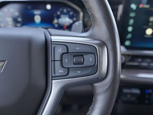 Used 2023 Chevrolet Silverado 1500 LTZ AWD/4WD image 35