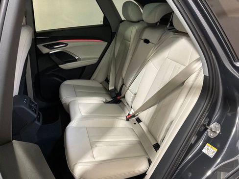 New 2025 Audi Q5 Premium image 17