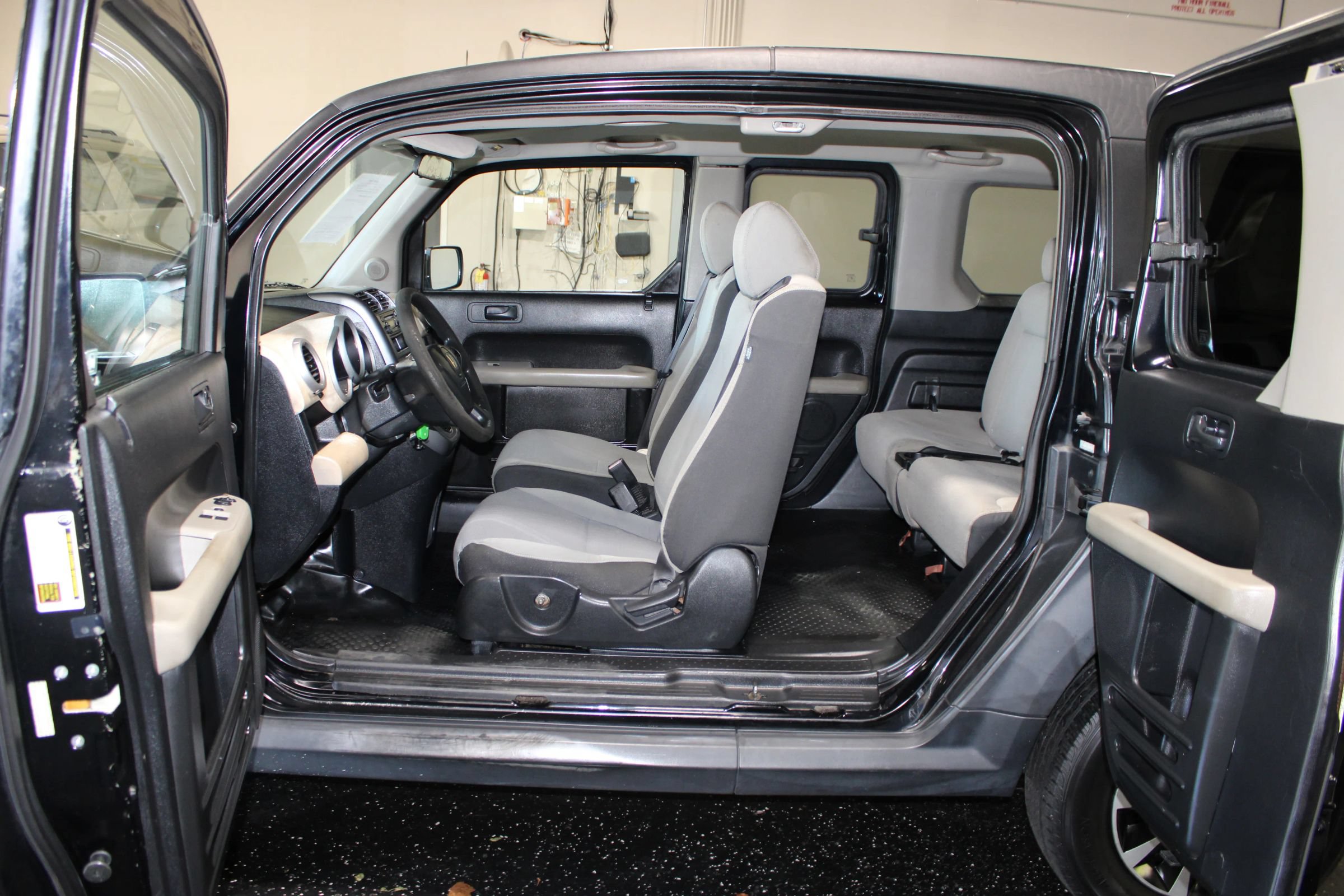 Used 2007 Honda Element LX image 19