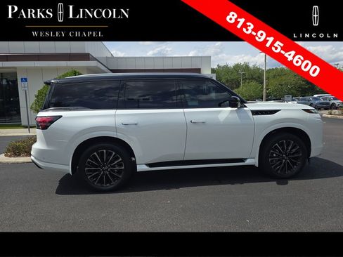 Used 2025 INFINITI QX80 Autograph AWD/4WD image 3