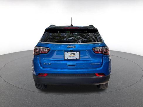 Used 2025 Jeep Compass Limited AWD/4WD image 6