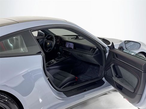 Used 2023 Porsche 911 GT3 RS image 28