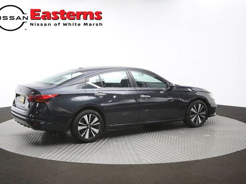 Used 2022 Nissan Altima 2.5 SV FWD image 44