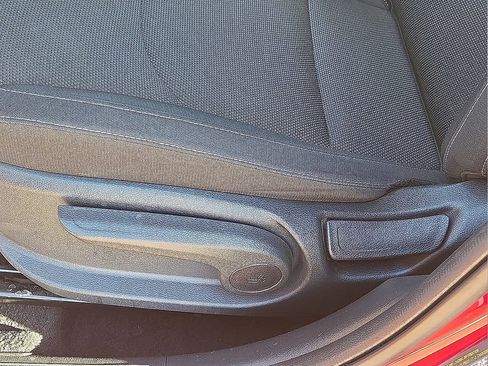 Used 2024 Kia Forte LXS image 21