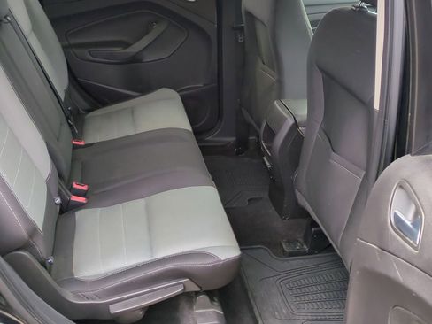 Used 2016 Ford Escape SE w/ SE Cold Weather Package image 19