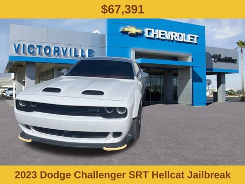 Used 2023 Dodge Challenger SRT Hellcat w/ Driver Convenience Group image 2