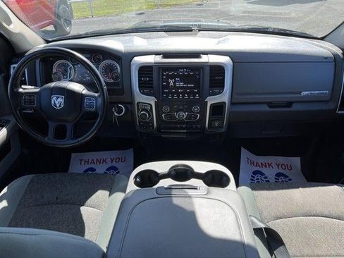 Used 2019 RAM 1500 Big Horn AWD/4WD image 12