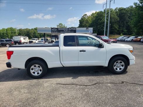 Used 2022 Nissan Titan S AWD/4WD image 1