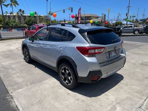 Used 2019 Subaru Crosstrek 2.0i Premium w/ Moonroof Package AWD/4WD image 4