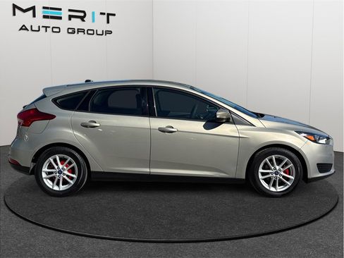 Used 2015 Ford Focus SE image 10