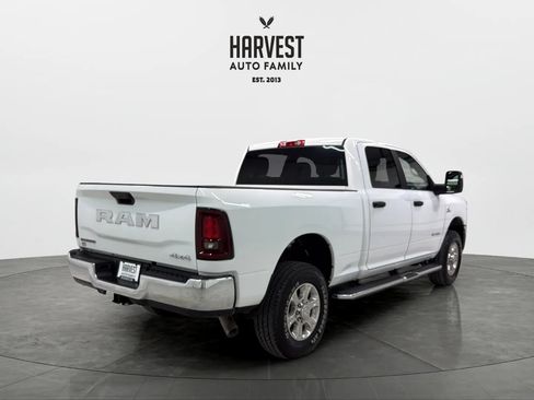 Used 2026 RAM 2500 Big Horn AWD/4WD image 6