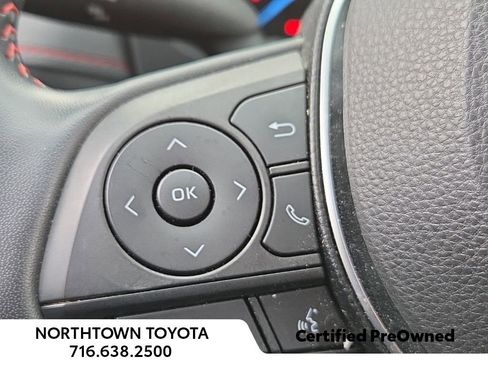 Used 2021 Toyota RAV4 SE w/ Weather & Moonroof Package image 24