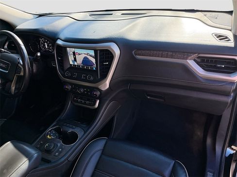Used 2021 GMC Acadia Denali w/ Denali Technology Package image 32