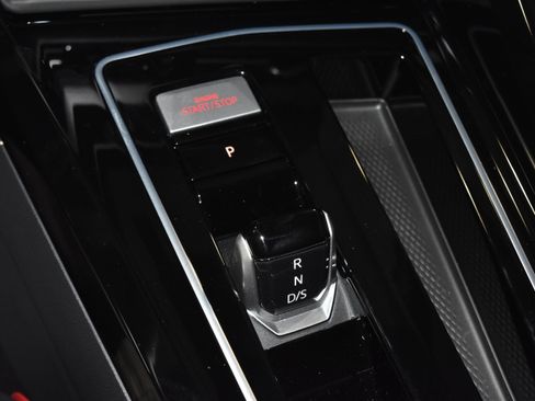 New 2026 Volkswagen GTI SE FWD image 11