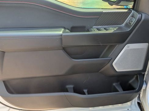 Used 2025 Ford F150 Raptor image 12