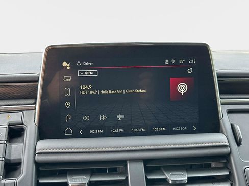 Used 2023 GMC Yukon AT4 w/ LPO, Floor Liner Package image 23