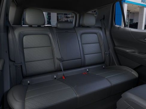 New 2026 Chevrolet Equinox LT image 17