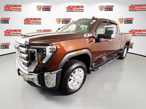 Used 2024 GMC Sierra 2500 SLT w/ SLT Premium Package image 14