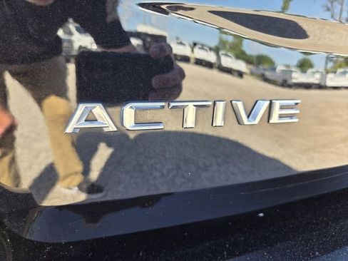 Certified 2025 Ford Expedition Active AWD/4WD image 17