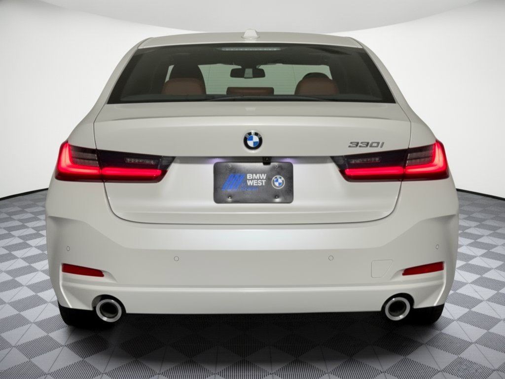Used 2026 BMW 330i Sedan RWD image 11