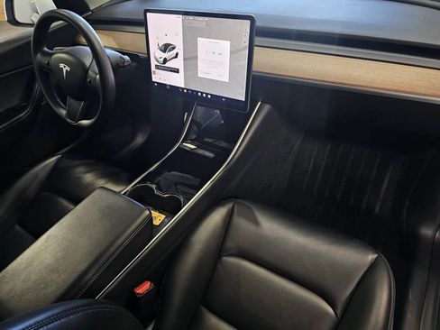 Used 2020 Tesla Model Y Performance AWD/4WD image 5