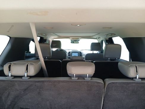 Used 2021 Ford Expedition Max XLT RWD image 28