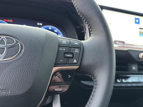 New 2026 Toyota Crown XLE image 19