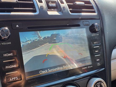 Used 2017 Subaru Forester 2.5i Premium image 12