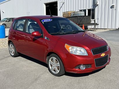 Used 2010 Chevrolet Aveo5 LT w/ Driver Convenience Package