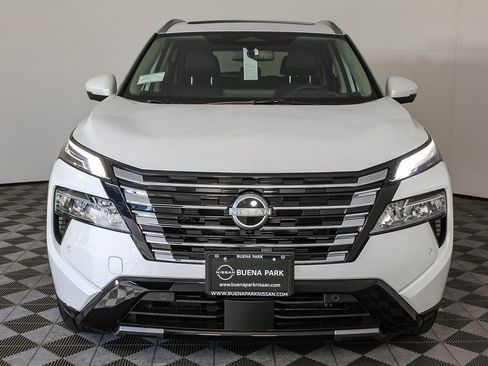 New 2026 Nissan Rogue Platinum w/ Tech Package image 2