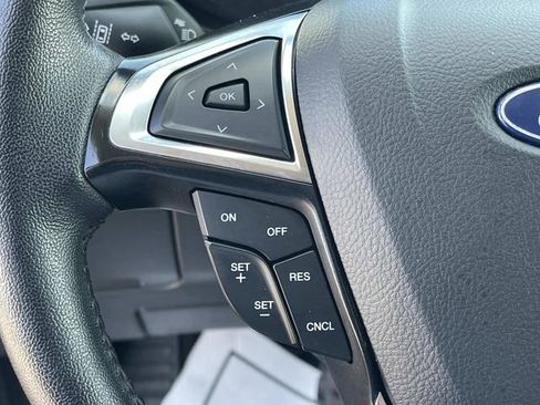 Used 2024 Ford Edge Titanium AWD/4WD image 39