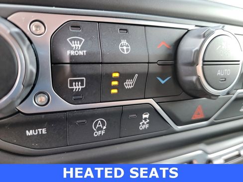 Used 2021 Jeep Wrangler Sport S image 29