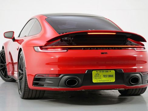 Used 2024 Porsche 911 Carrera S w/ Sport Package image 6