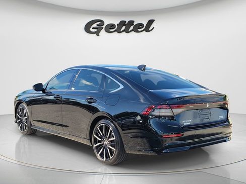 Used 2026 Honda Accord Touring image 6