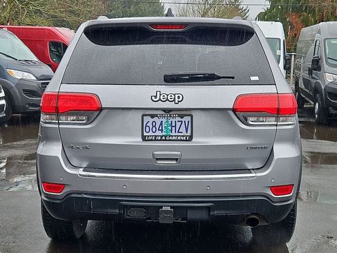 Used 2015 Jeep Grand Cherokee Limited w/ Trailer Tow Group IV image 6